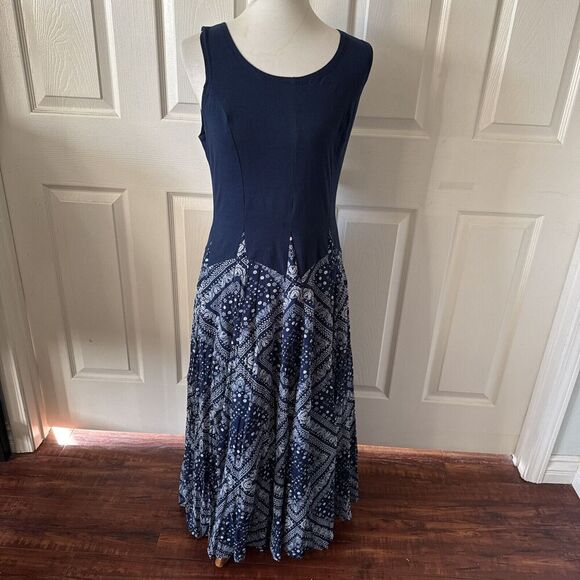 Vasna Womens Maxi Dress Sz Small Bandana Print Blue Fitted Classic Feminine - Picture 1 of 15